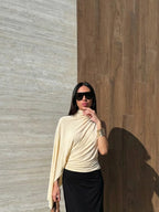 Blusa Tailored One-Shoulder