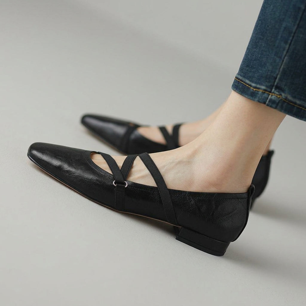 Bailarina Cuero Tailored Flat